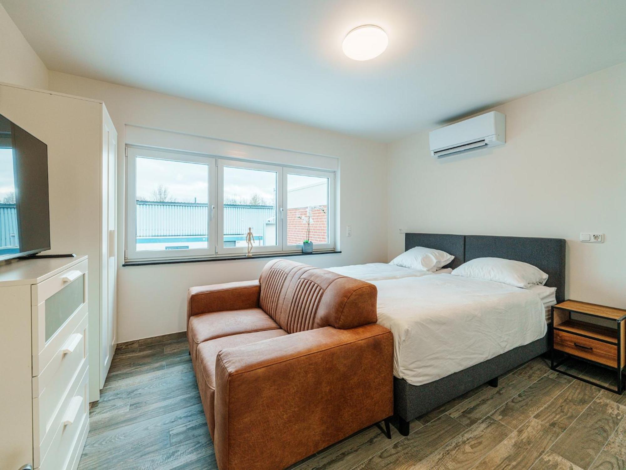 Cosy Apartment Near Center Landgraaf Bagian luar foto