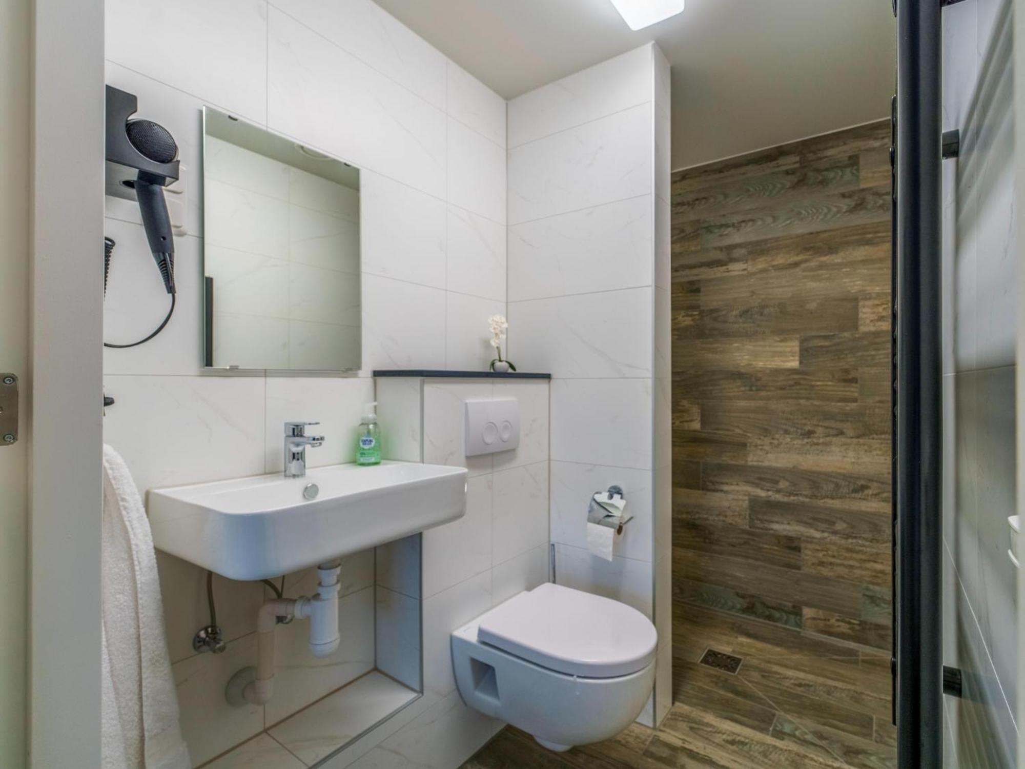 Cosy Apartment Near Center Landgraaf Bagian luar foto